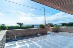 Maisons de vacances Villa St Jacques - Vue mer avec grand jardin : photos des chambres