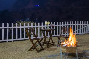 Alaya Stays Madhuram Villa - Pet-Friendly 5 BHK Hillside Retreat With Garden & Balcony