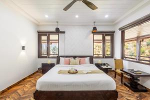 Alaya Stays Madhuram Villa - Pet-Friendly 5 BHK Hillside Retreat With Garden & Balcony
