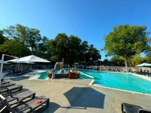 Campings Camping Les Franquettes - Aquatique Vacances : photos des chambres