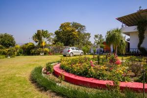 Alaya Stays Farm Naturelle Serene 3-BHK Farmhouse With Garden, Orchards & Terrace Near Jim Corbett