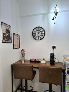 Rome Lumina - Bilocale luminoso vicino Metro C 6 fermate dal Colosseo