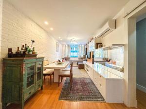 500m da praia - wifi e sofisticação no Leblon