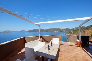 Rosy terrazza sul mare by Teuladaapartments img29