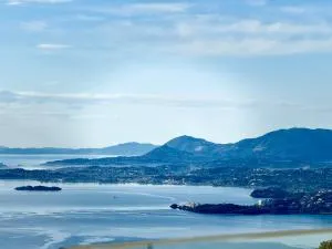 Casa Moureto - One bedroom Sea View Villa with Jacuzzi - Strinýlas