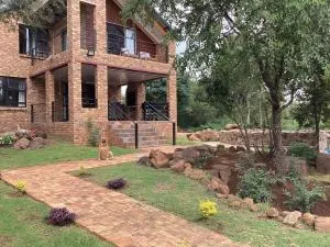 The Eagles Eyrie - Lindequesdrift