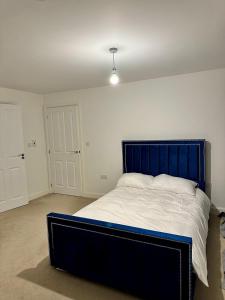 Stylish 2-Bedroom Apartment in Central Birmingham