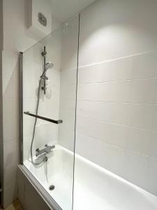 Appartements Superbe T2 a 15 min de Lyon : photos des chambres