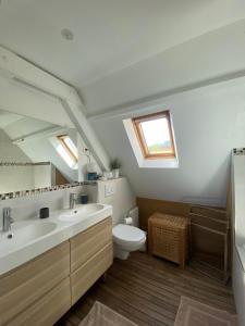 Maisons de vacances La sauvagine les pieds dans l-eau : photos des chambres