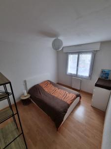 Appartements Apartment Proche de la gare : photos des chambres