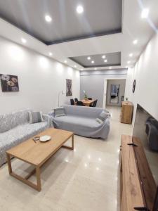 Alexas Center Apartment