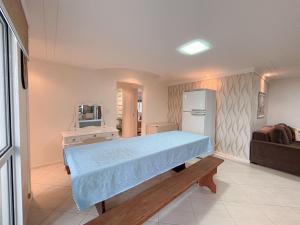 Apê Moderno, AC e Wifi | 300m Praia dos Ingleses