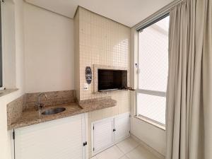 Apê Moderno, AC e Wifi | 300m Praia dos Ingleses