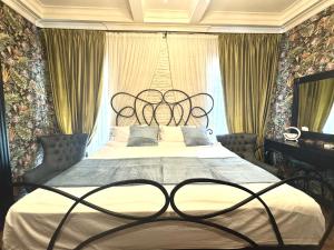 Luxury Home in Old Tbilisi with Terrace