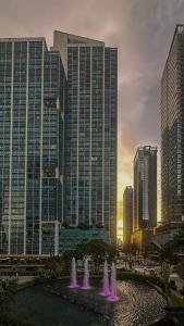 Forbeswood Parklane 1Br with Golf view