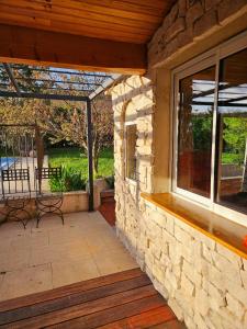 Villa climatisée avec piscine et aire de jeux enfants