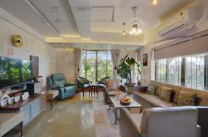 Alaya Stays Adarsh Elegant 3-BHK Villa With Private Pool