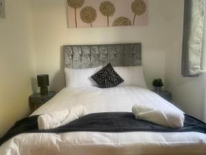 Pure East Coast Trainline By Tba