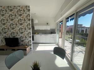 Scaliero T2 avec terrasse plein soleil
