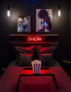 Le Cin et Chic Vidéoprojecteur Popcorn Netflix