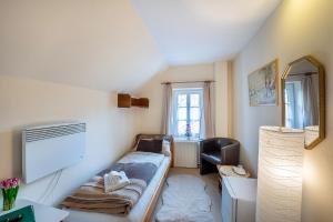 Basic Single Room room in Hotel Myslivna