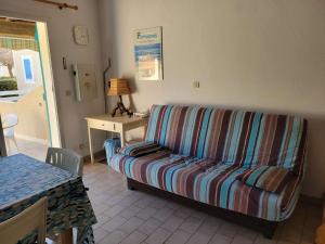 Maison de vacances, séjour cuisine, résidence MAS DE LA PLAGE 1, terrasse Sud dégagée 4 couchages Portiragnes LRMP77