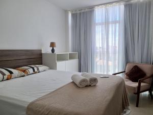 Areias do Mar ! 2 Quartos Familia com Varanda A213