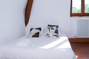 B&B / Chambres d'hotes DOMAINE DE LA TISNERE : Chambre Quadruple - Vue sur Jardin