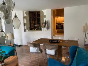 Le nid Douillet proche CERN, ONU, OMS, FIRMENICH, AEROPORT, ZIMEYSA