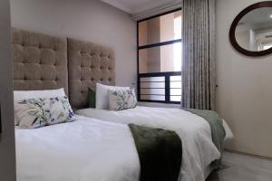 Habour Views, UShaka Marine, Point Waterfront Apartments