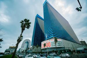 Beachfront Apartaments in Orbi City