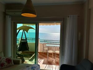 Summertime Luxury Apartment with amazing Sea View