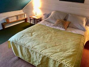 Maisons de vacances Maison de village avec grand jardin : photos des chambres