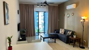 Happy Home @ Atlantis Residences [Pool View]