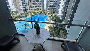 Happy Home @ Atlantis Residences [Pool View]