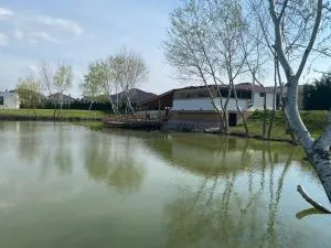 MAX Apartmán pri jazere - Trstice