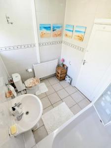 Bright and Spacious Double Room in Hampstead Garden Suburb
