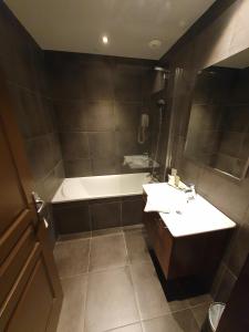 Hotels Villa Les Bains : photos des chambres