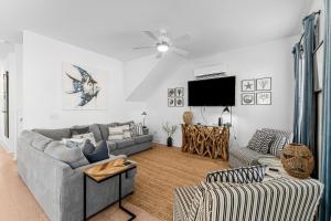 30A Pet Friendly Beach House - Paradise Valle by Panhandle Getaways