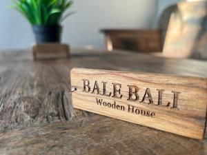 Bale Bali Wooden house