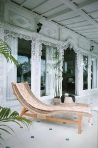 White Tortoise Eco Villas
