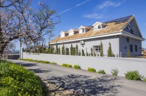 Cubos Lucys Place 2 Bedrooms Apartment