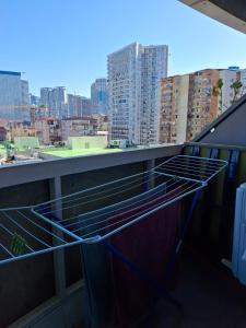 Grand moll apart near