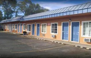 Royal Gateway Motel by OYO - بيند