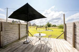 Appartements Le Hangar Atypique, Ploufragan : Studio avec Vue sur Jardin