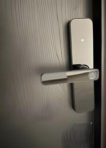 81 Living by Simple Stay