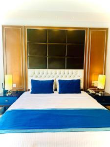 Coastal Comfort by Ocean Breeze