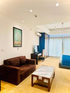 Coastal Comfort by Ocean Breeze