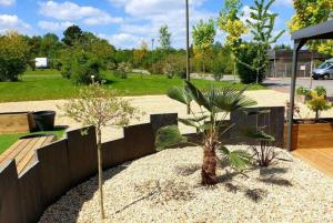 Campings Camping 3 etoiles - Piscine - ccbaice : photos des chambres