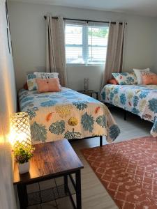 Coastal Home,Walk,Bike to Beach,Large fenced yard, Large driveway